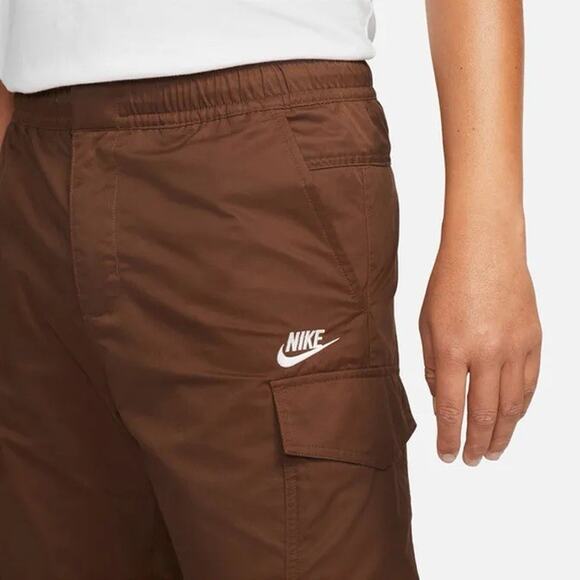 NIKE AIR SPORTSWEAR WOVEN UTILITY CARGO JOGGERS CACAO WOW BROWN Size Large NWT - Picture 4 of 14